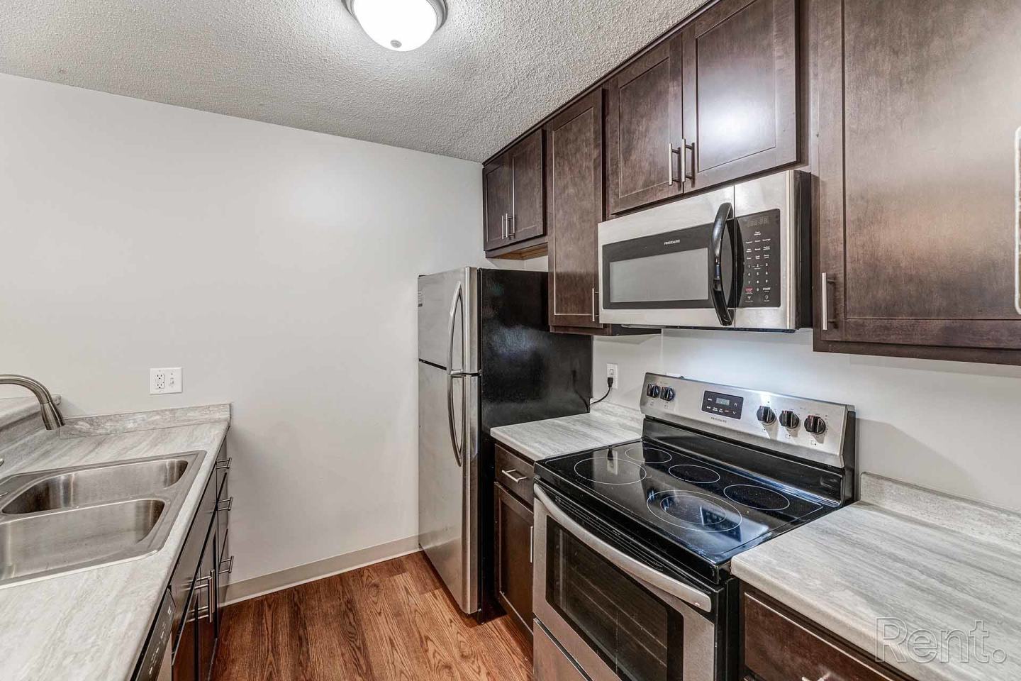Lexington Hills Image 32
