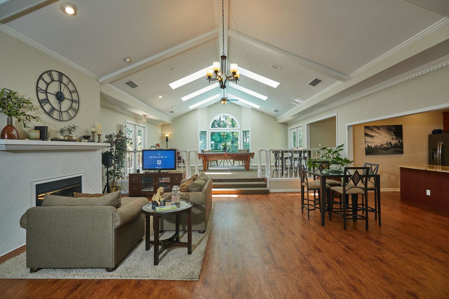 Wildwood Off Main Image 10