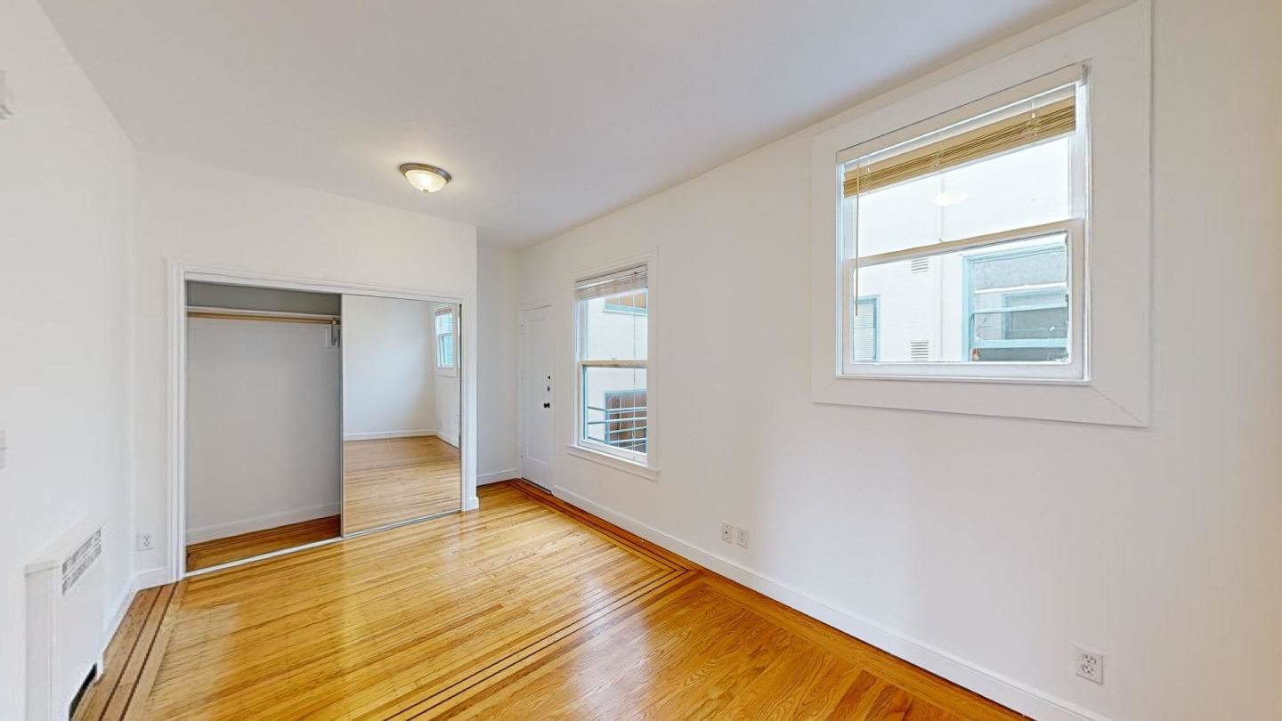 915 Pierce Image 8