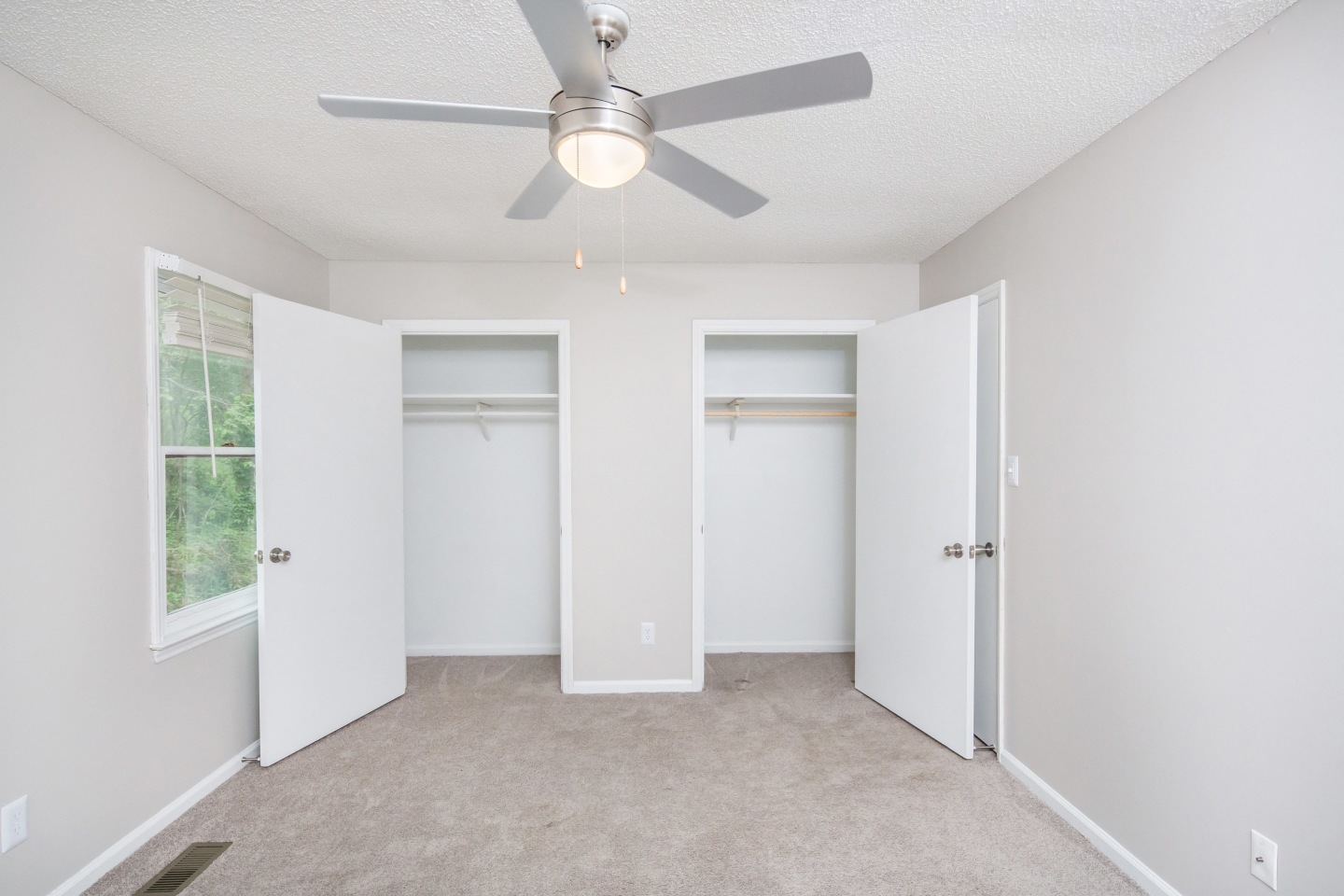Belmont Heights Apartments & Townhomes Image 7