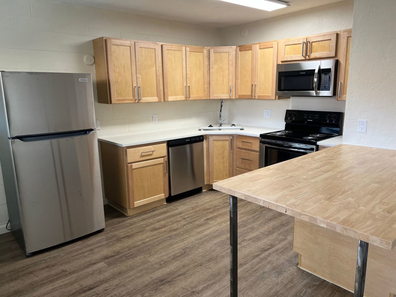 Tradewinds Apartments Image 40