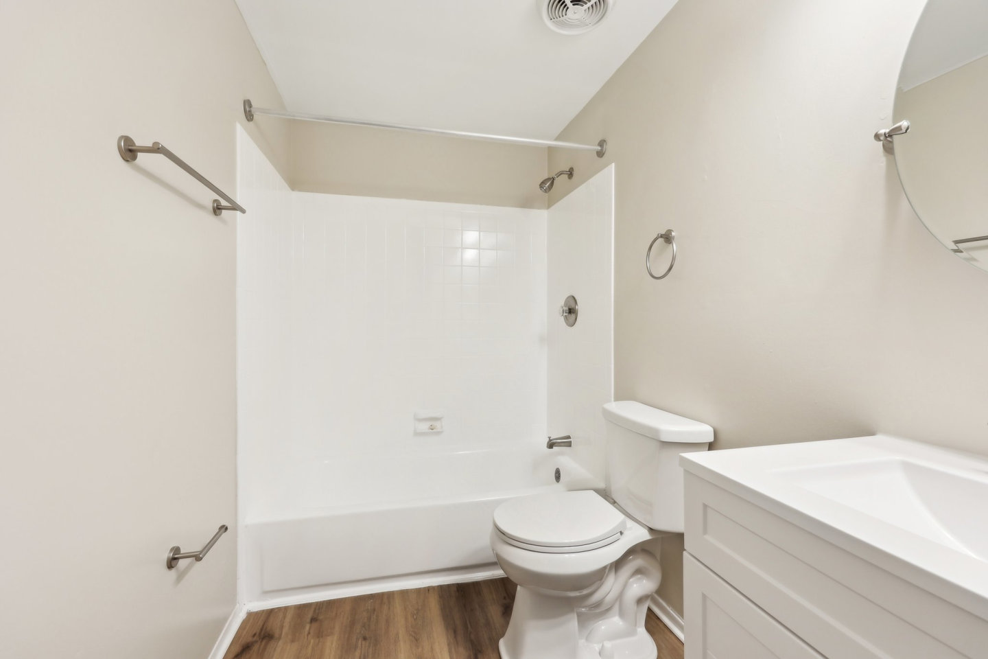 Westgate Apartments & Townhomes Image 4