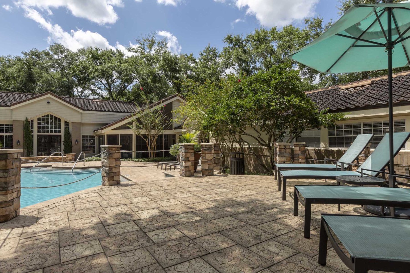 Golf Brook Apartments Image 19