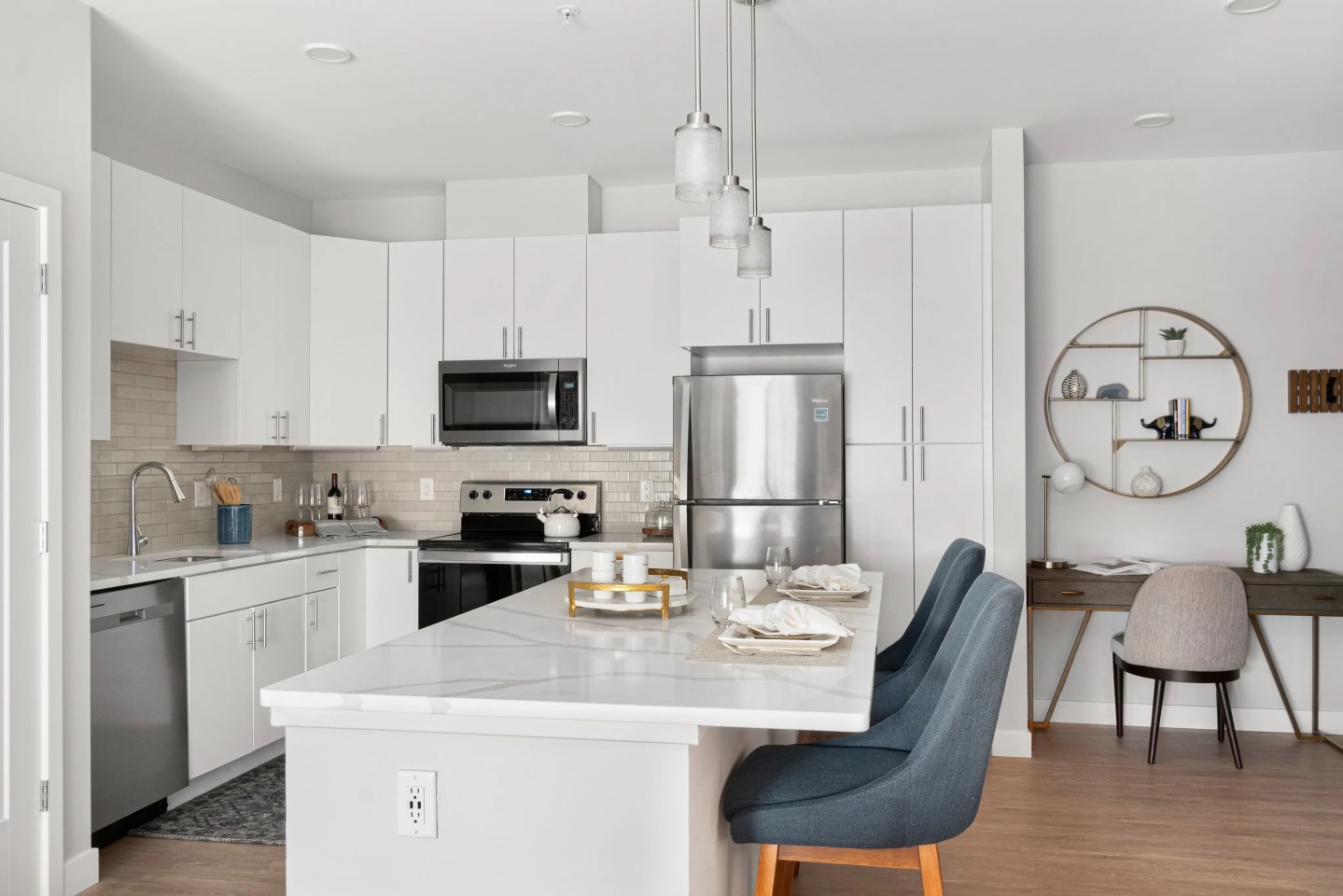 505 Sutton Image 4