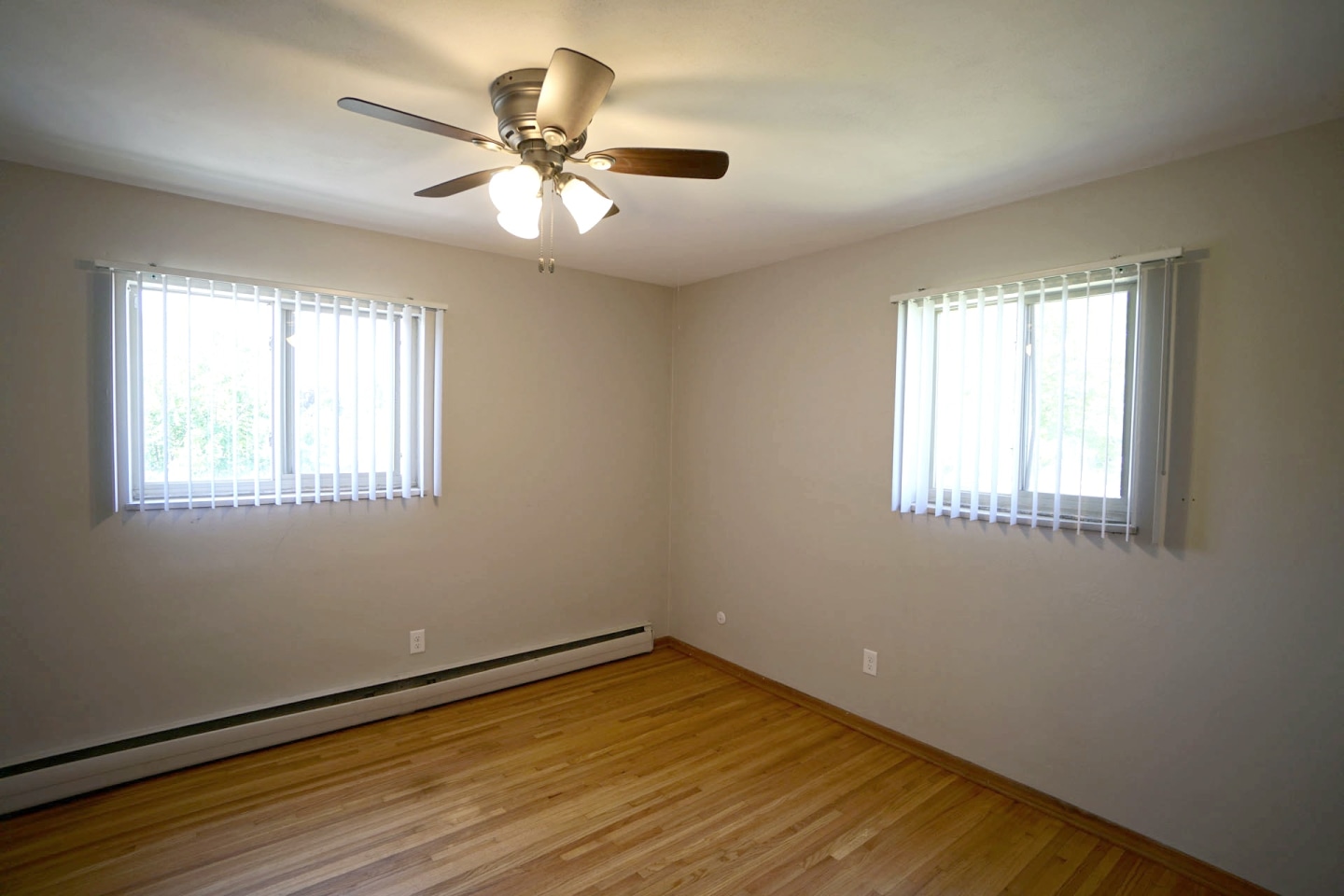 Como Lakes Apartments Image 23
