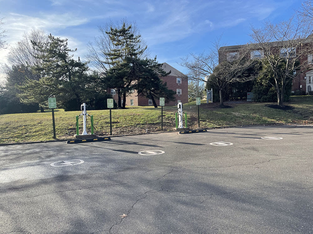 Hatfield Village Image 30