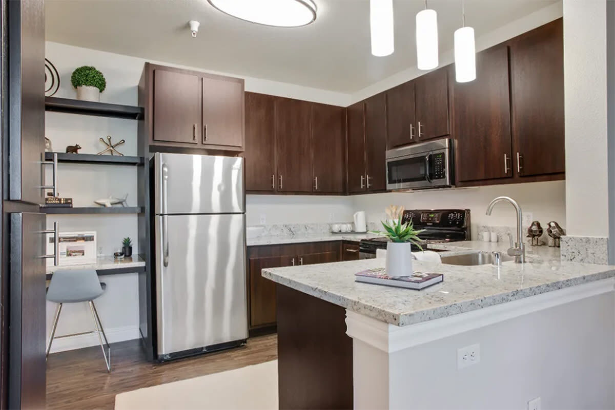 Villagio Luxury Apartments Image 6