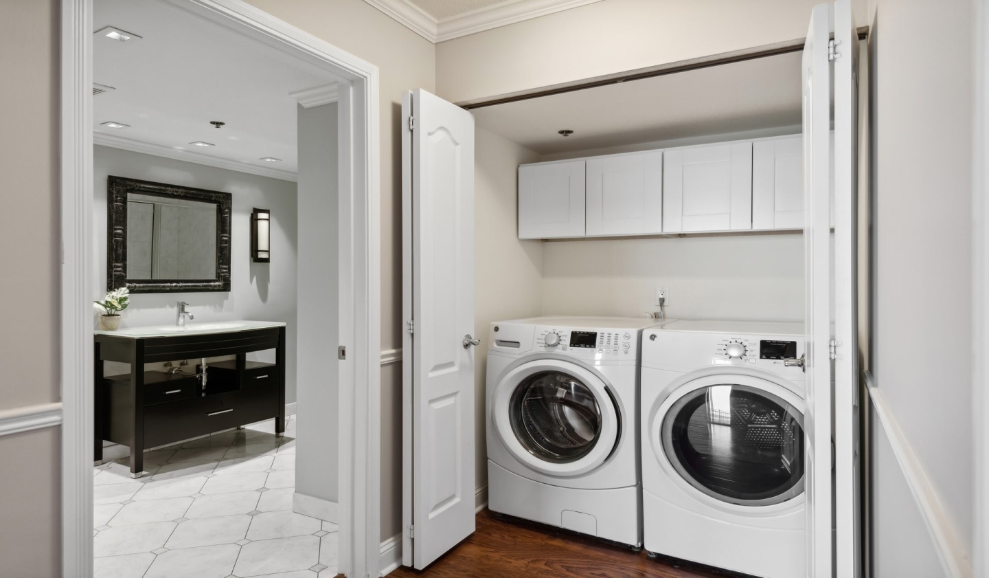 The Beach Club Residences Image 24