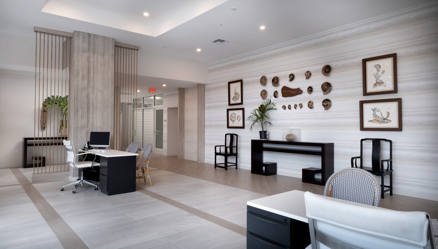 Hollywood East Luxury Apartments Image 5