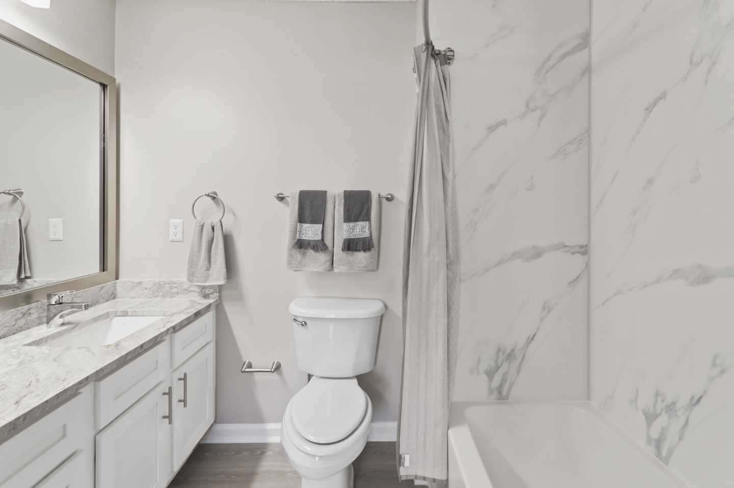 The Waterford Apartments Image 31