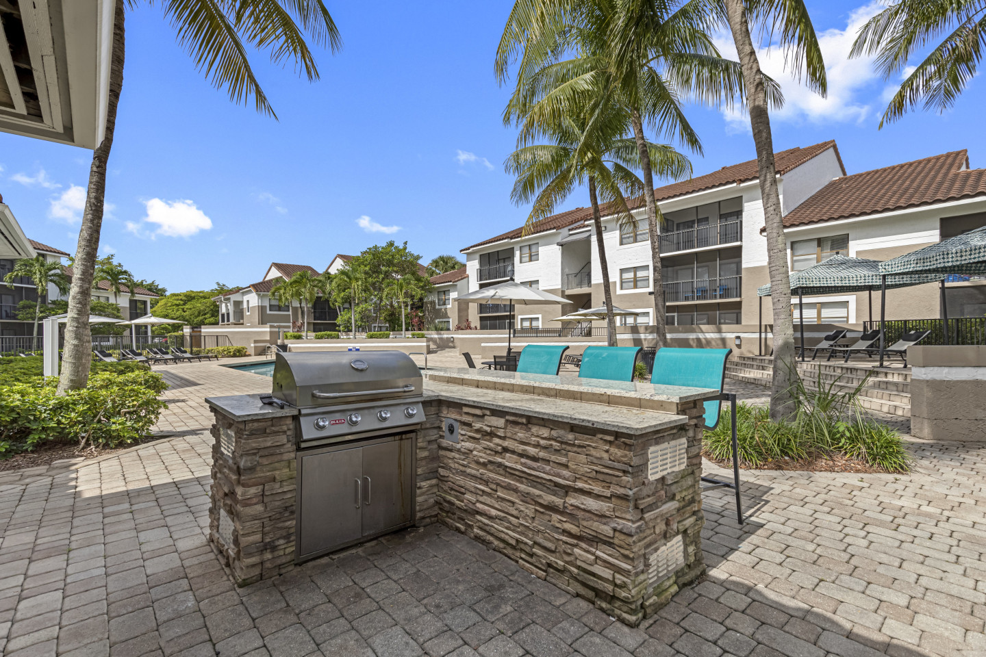 Alvista Hollywood Image 35