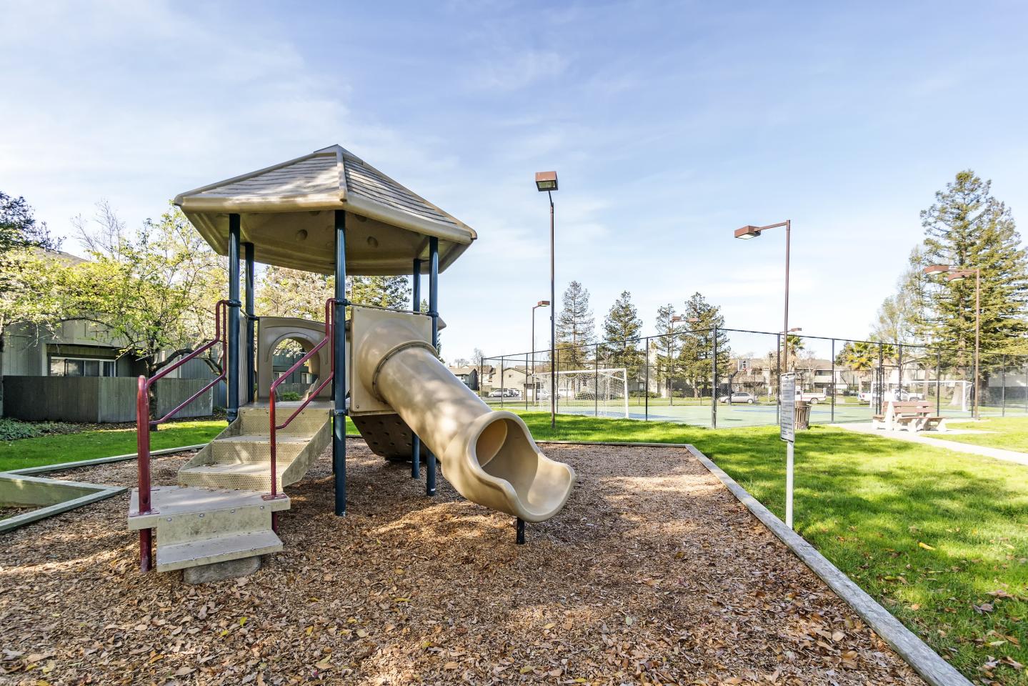 The Grove Luxury Apartments Image 34