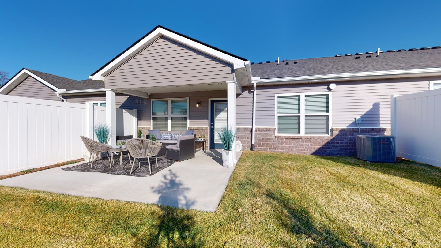 Insignia Apartments Image 13
