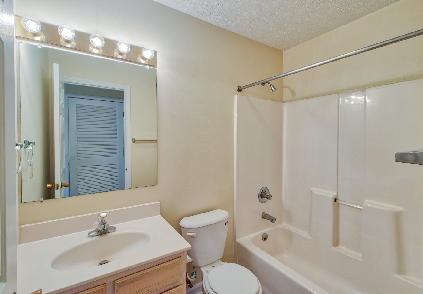 Walnut Springs Apartments Image 25