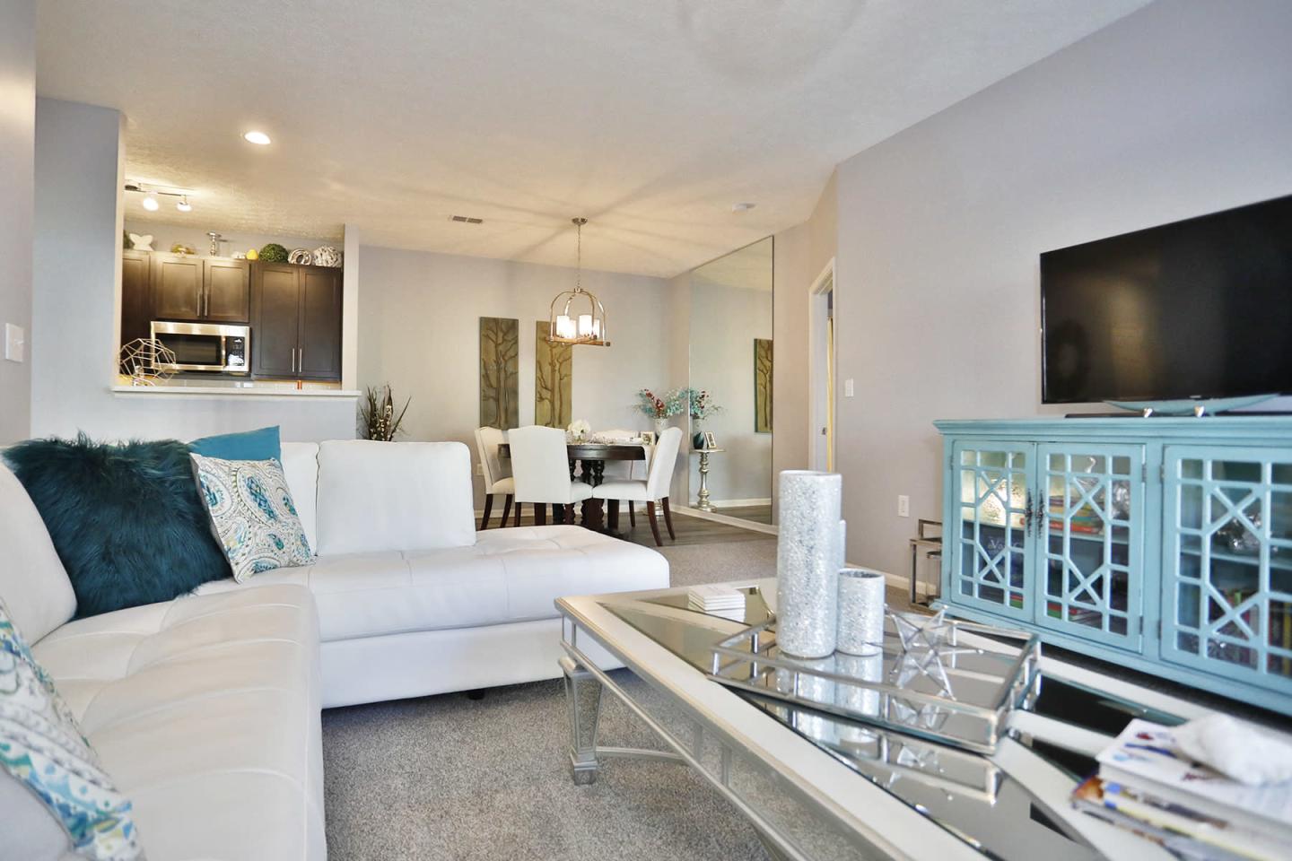 Shadow Ridge Apartments Image 3