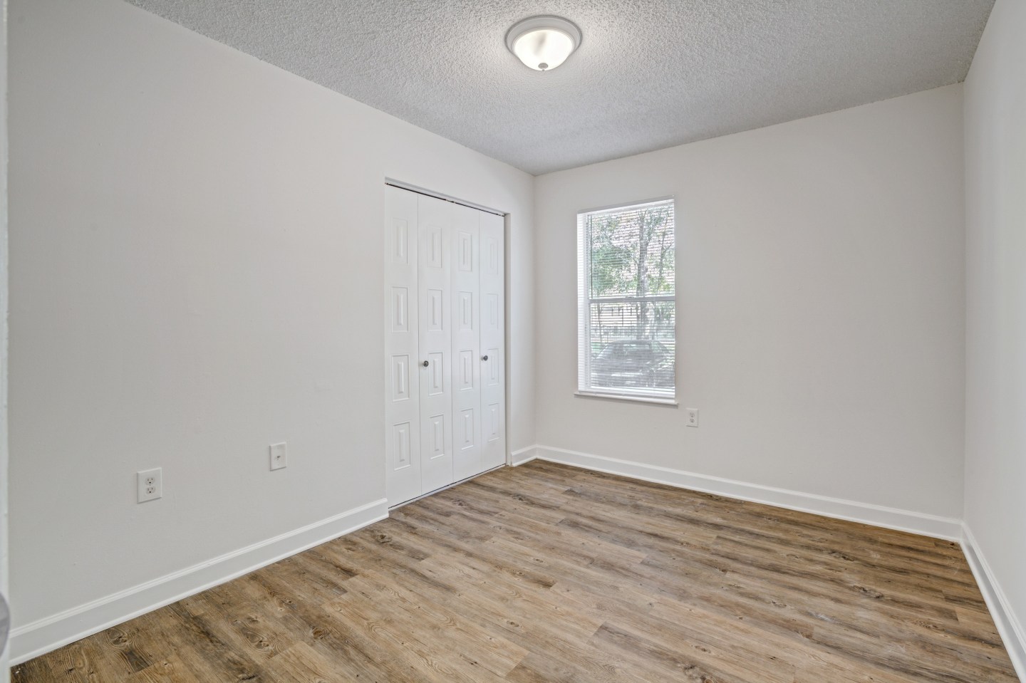 Chelsea Apartments Image 6