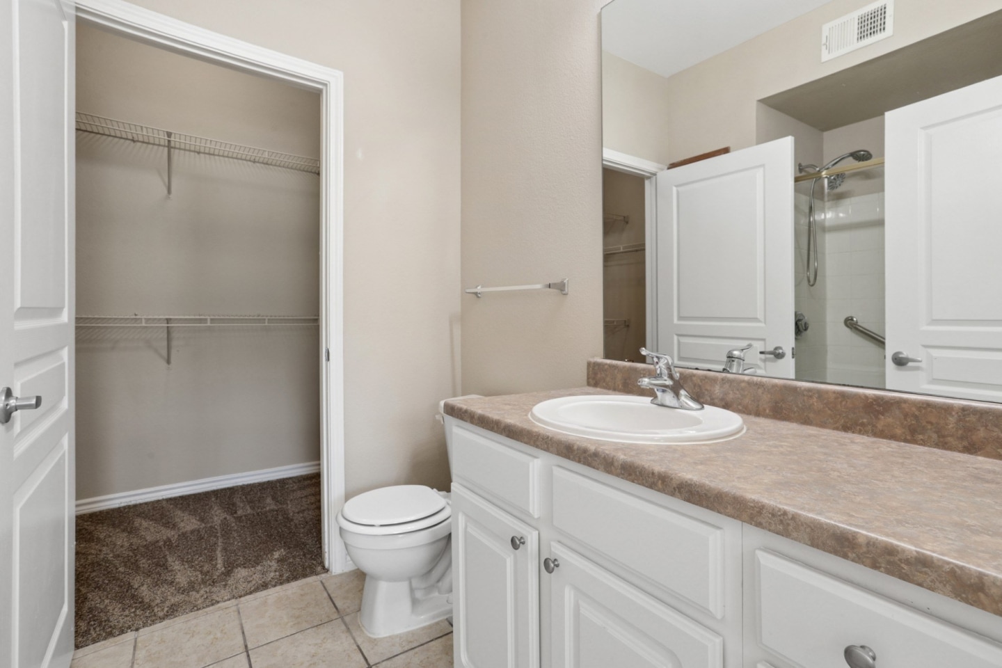 Encore at Buckingham - Senior Housing Image 12