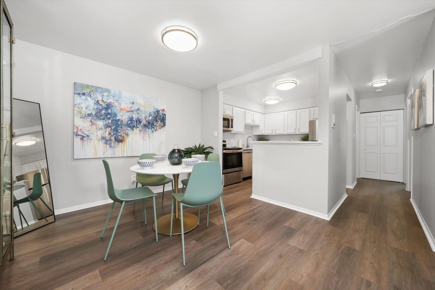 Hampton In Highland Apartments Image 3