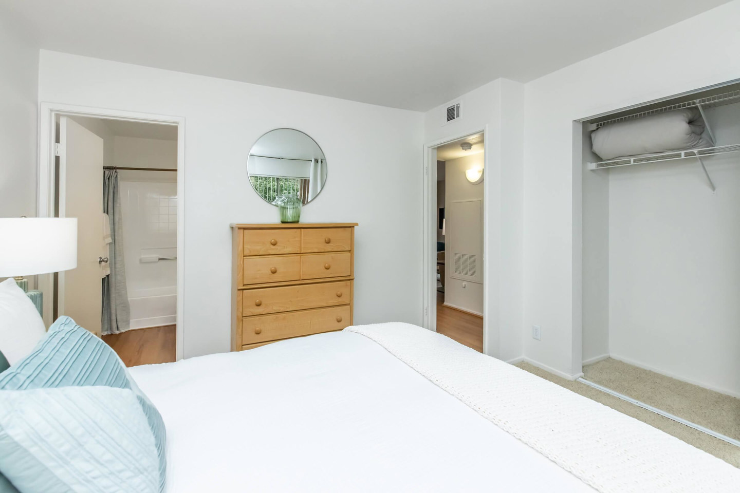 The Terrace Apartments Image 29