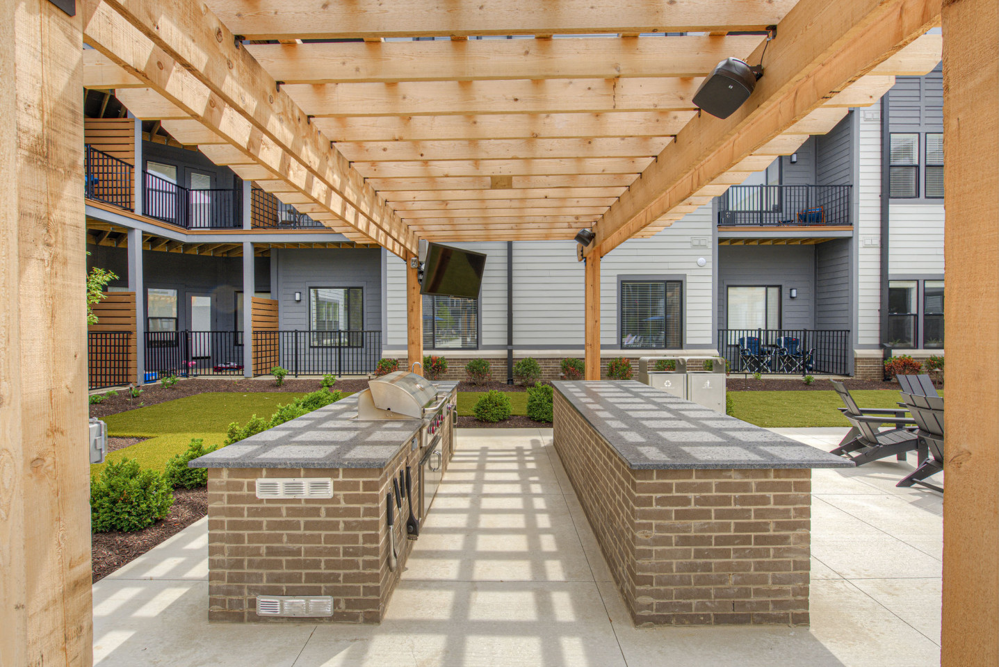 Pullman Pointe Image 39