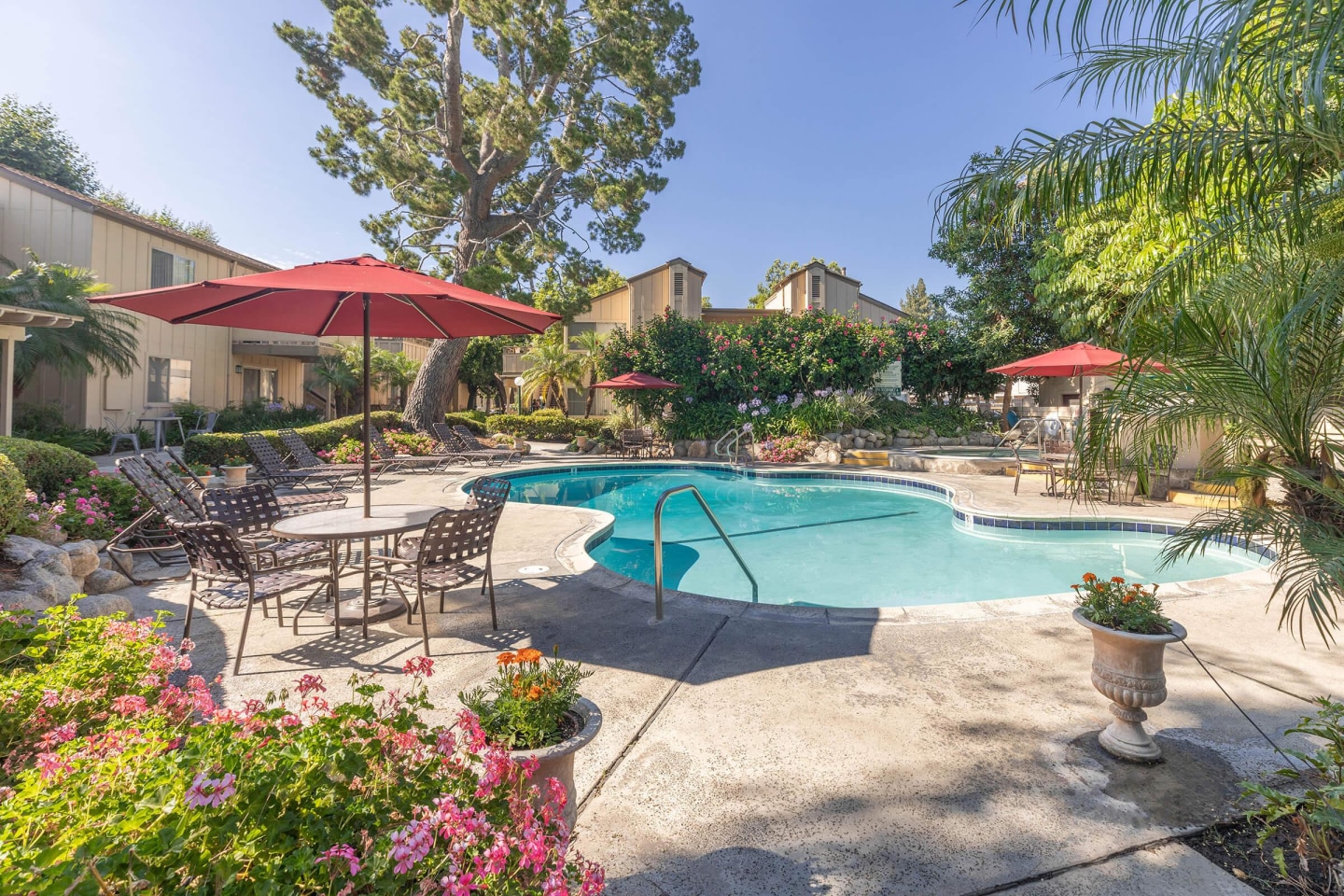 Highland Creek Apartment Homes Image 3