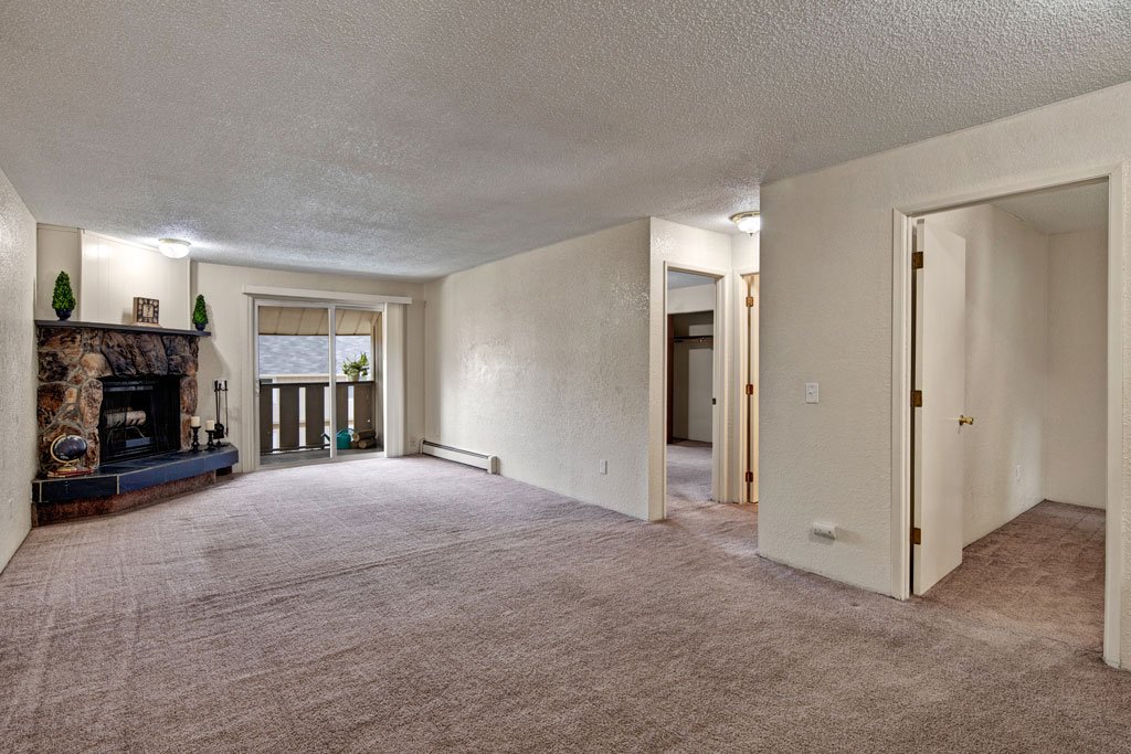 The Greenbriar Apartment Homes Image 9