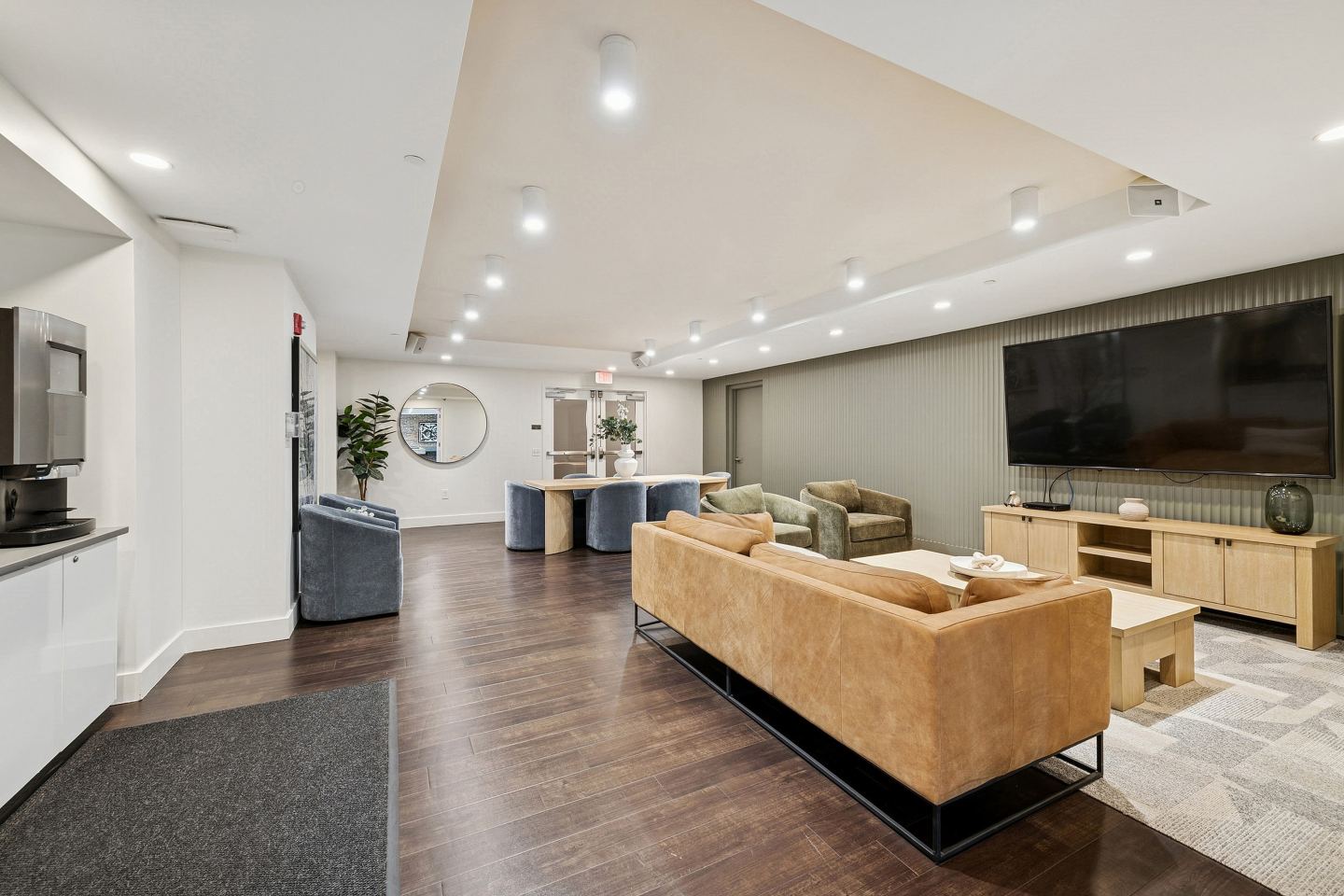 ReNew Oak Park Image 44
