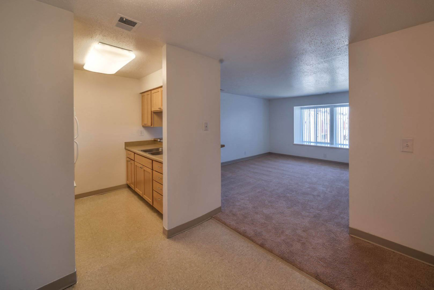 Castlewood apartments Image 6