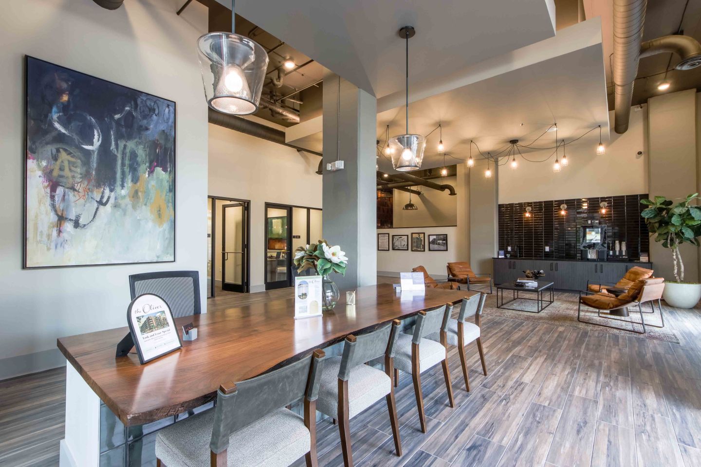 The Oliver Luxury Apartments Image 5