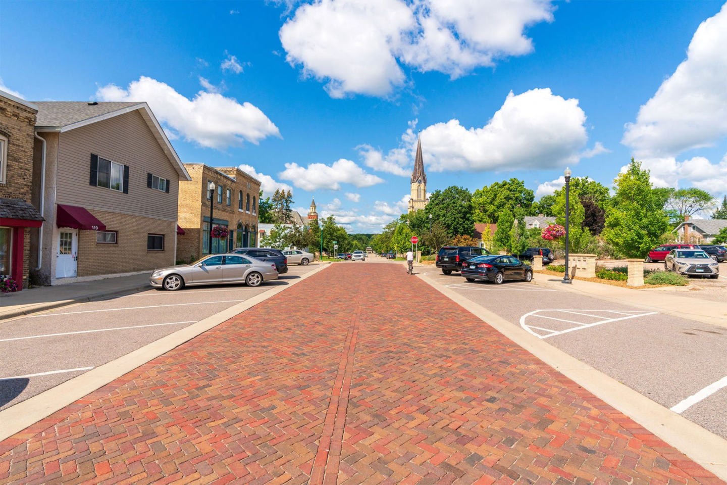 The Plaza at Hazeltine Apartments Image 33