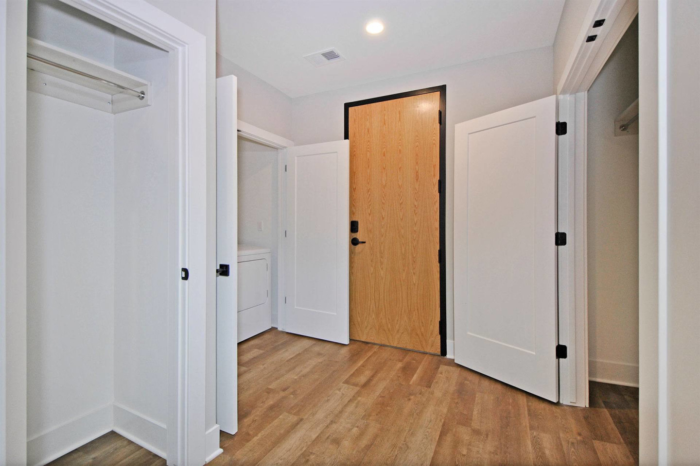 Forum Flats Image 16