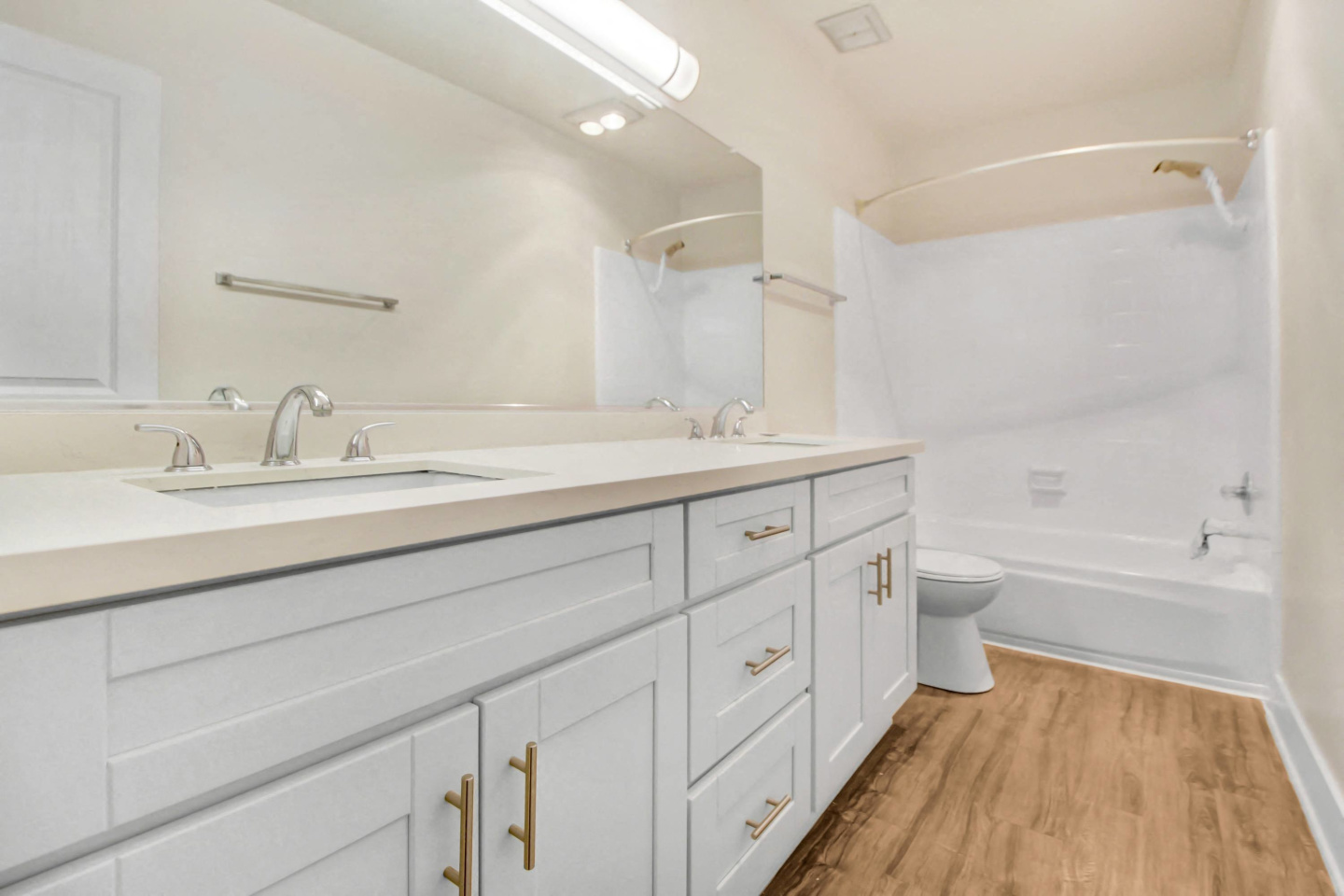 950 4th Street Image 8