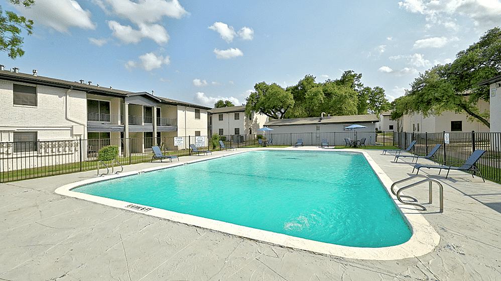 Ashford Costa Azure Image 5