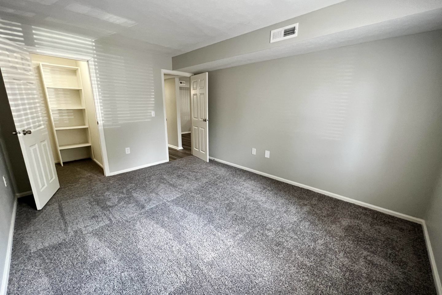 Deercross Apartments Image 64