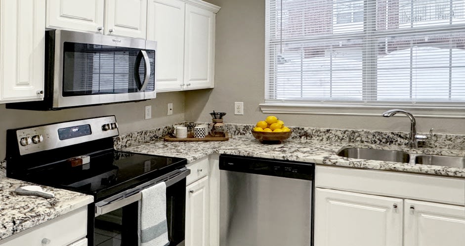 SaddleBrook Apartments Image 22