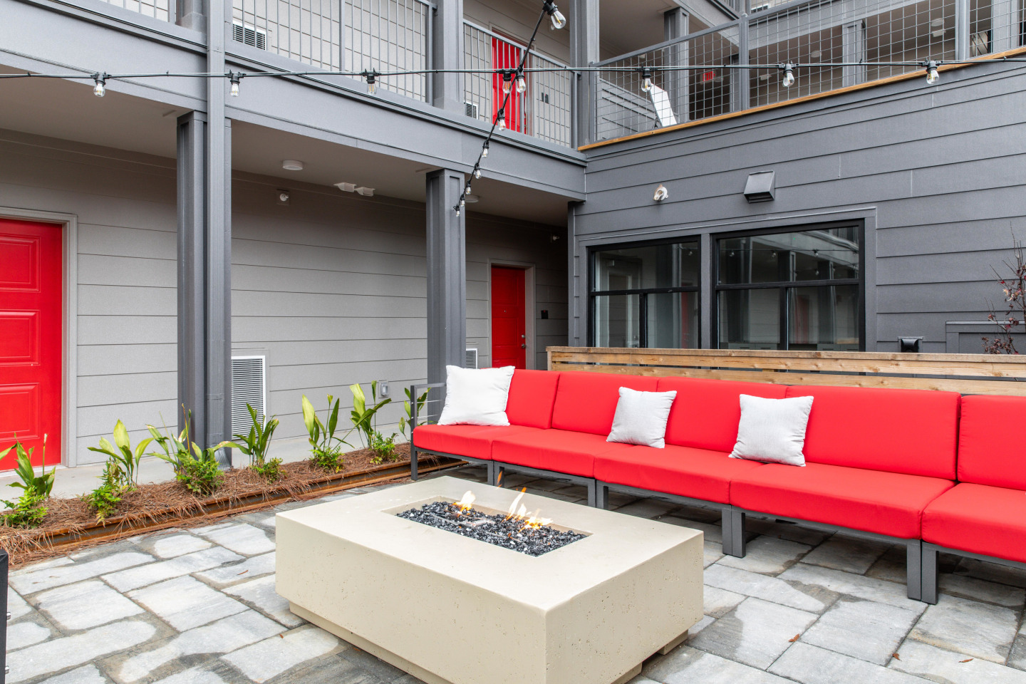 Axel Row Apartments Image 16