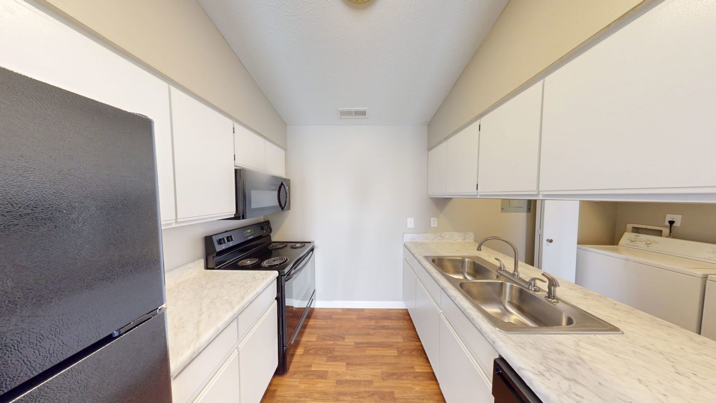 Elston Point Image 6