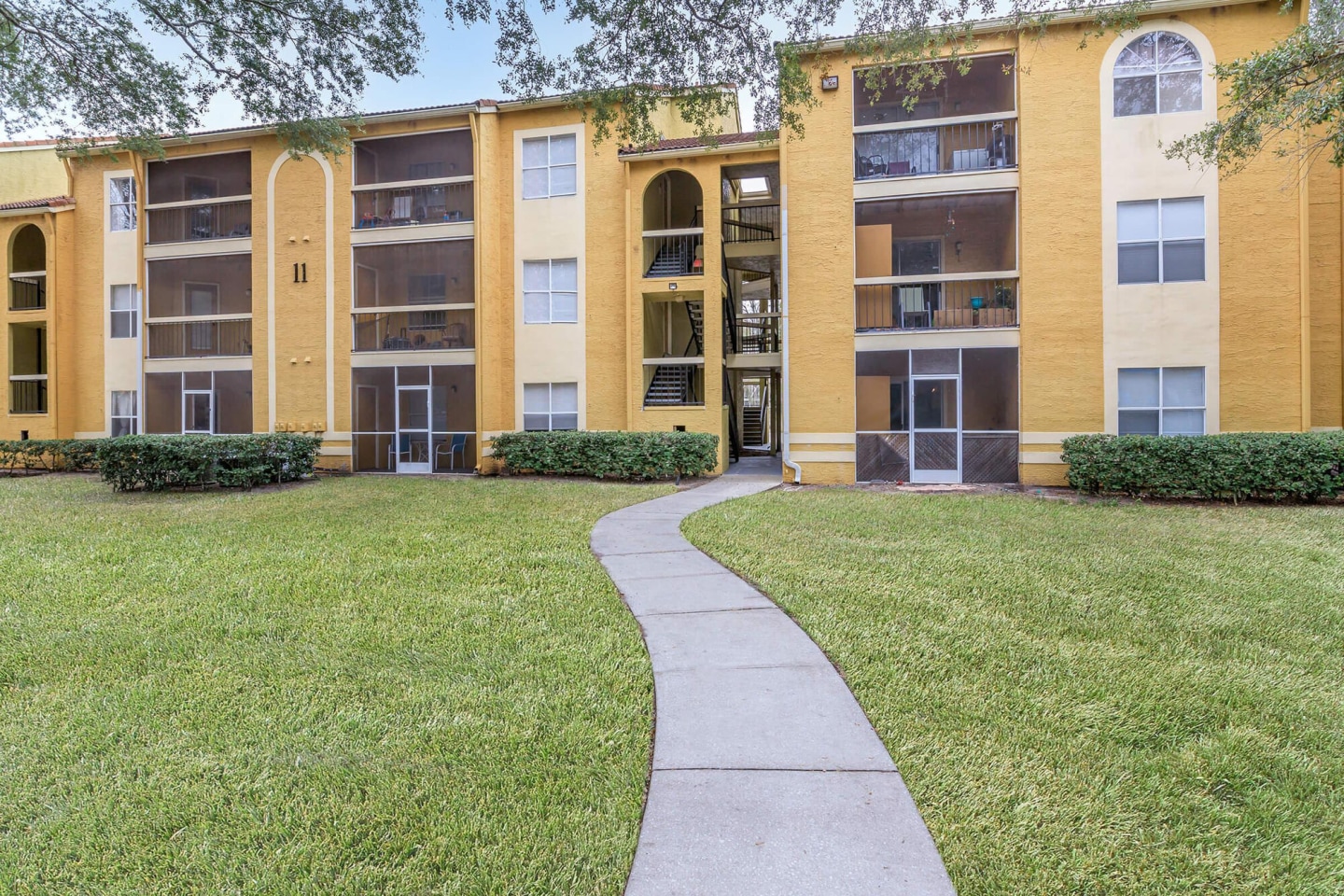 IMAGES CONDOMINIUMS Image 14
