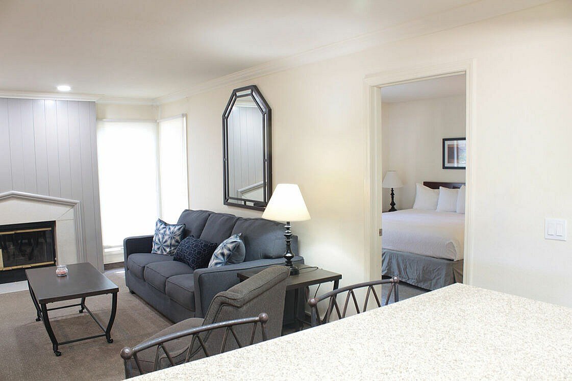 21 Rock Apartments Image 18