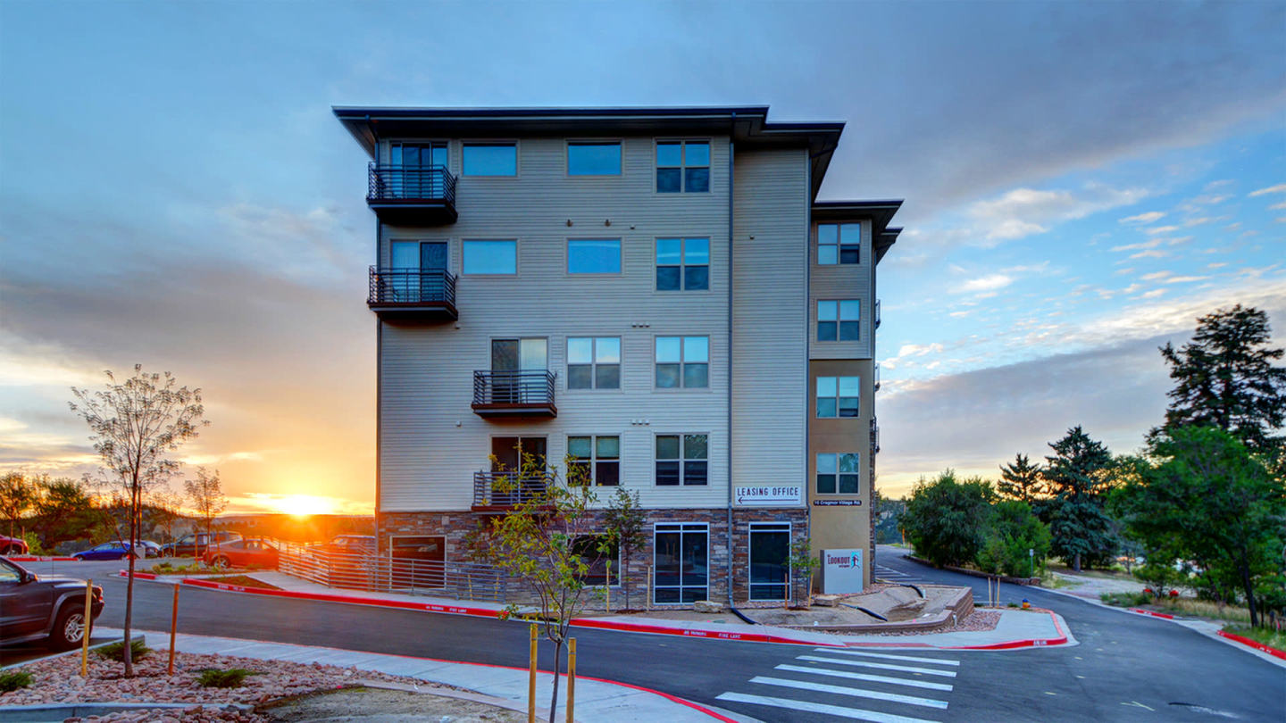 Student Housing - The Lookout on Cragmor Image 4