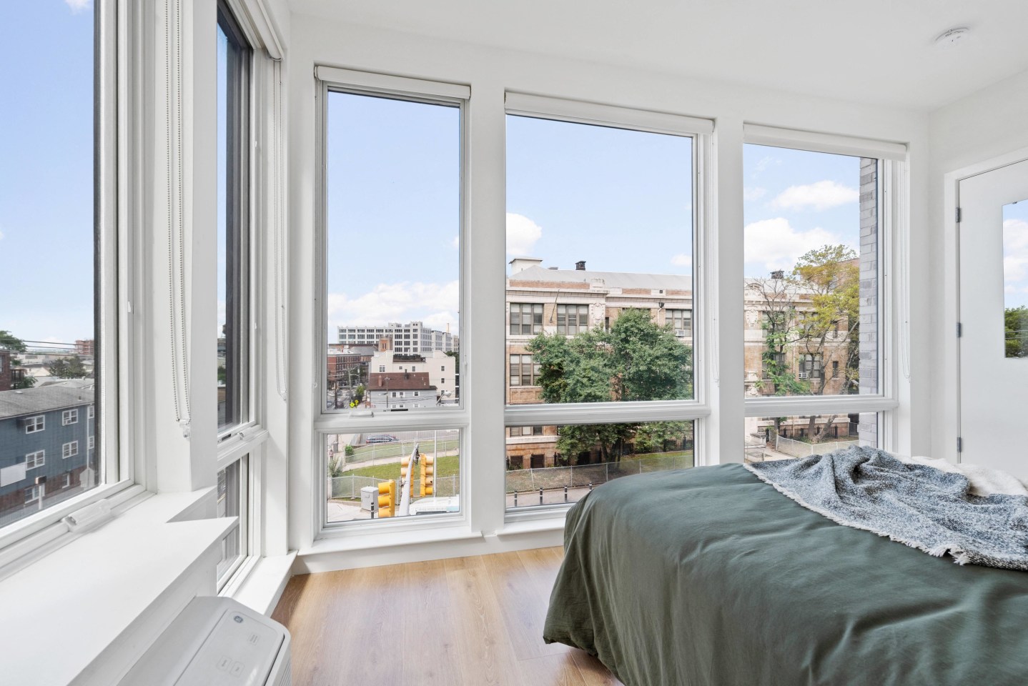 Le Leo Co-Living (Shared Apartment) Image 16