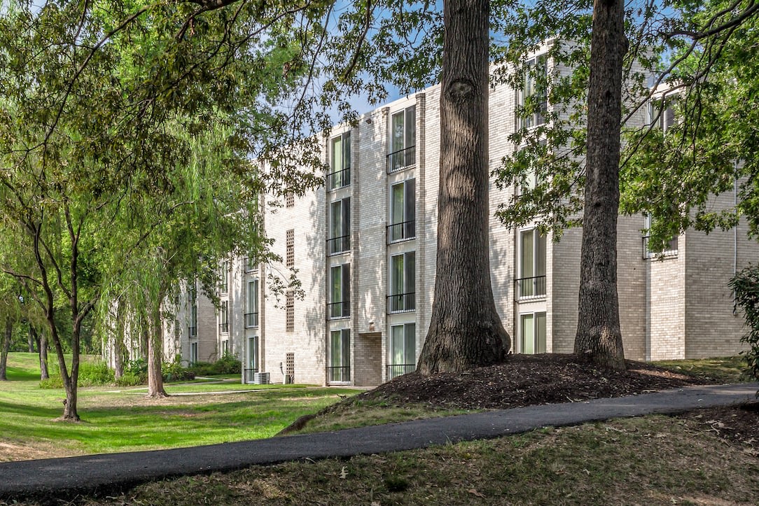 Lakeside North Apartments Image 5