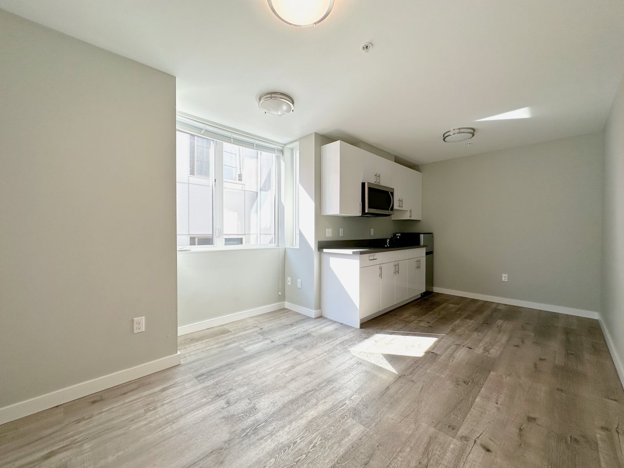 7th Avenue Place - Student Housing Image 6