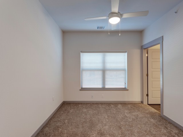 Backwater Cove Apartments Image 37
