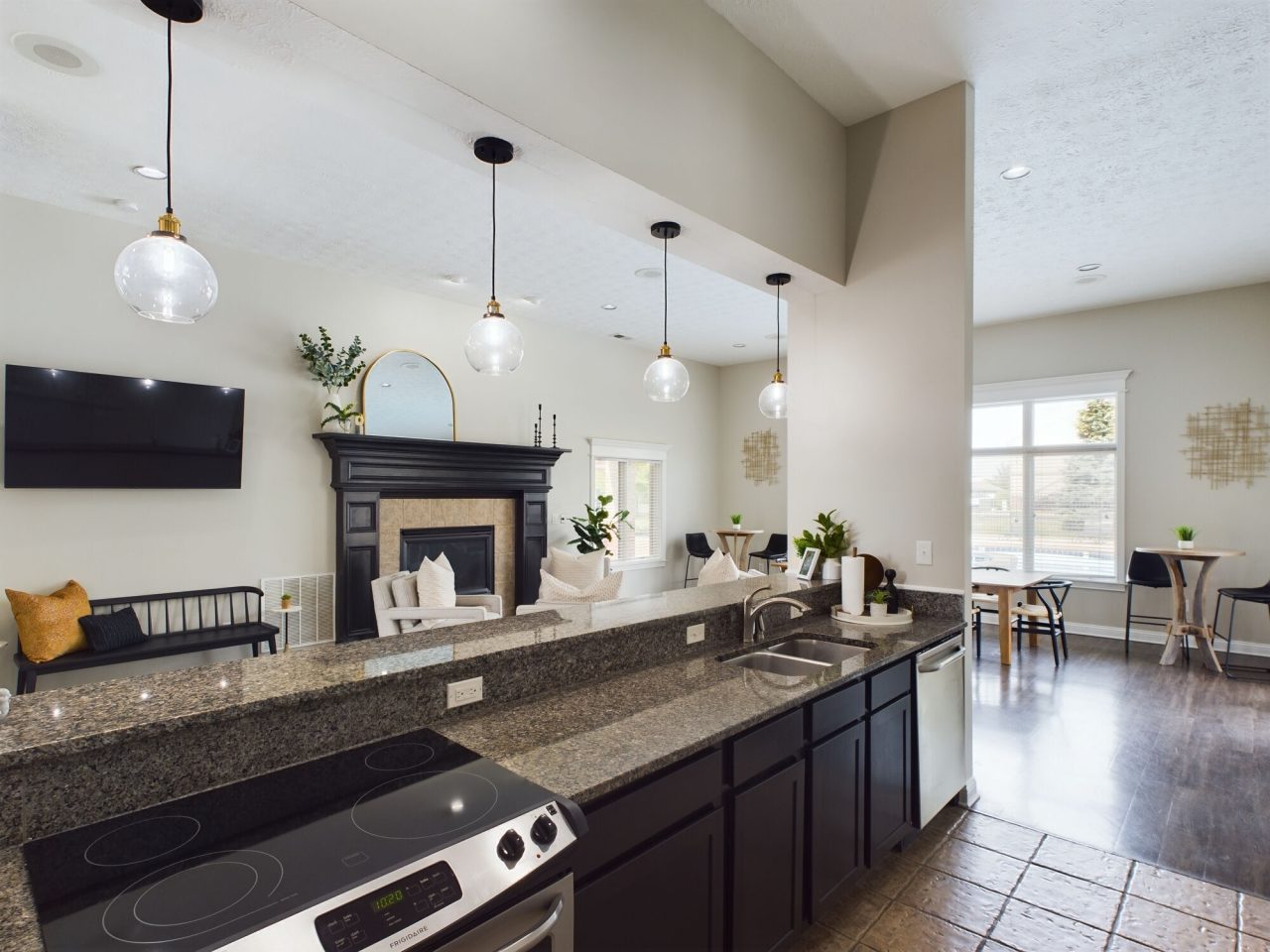 Stone Ridge Flats & Townhomes Image 19