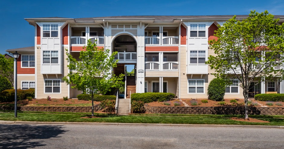 The Verandas at Lake Norman Image 26