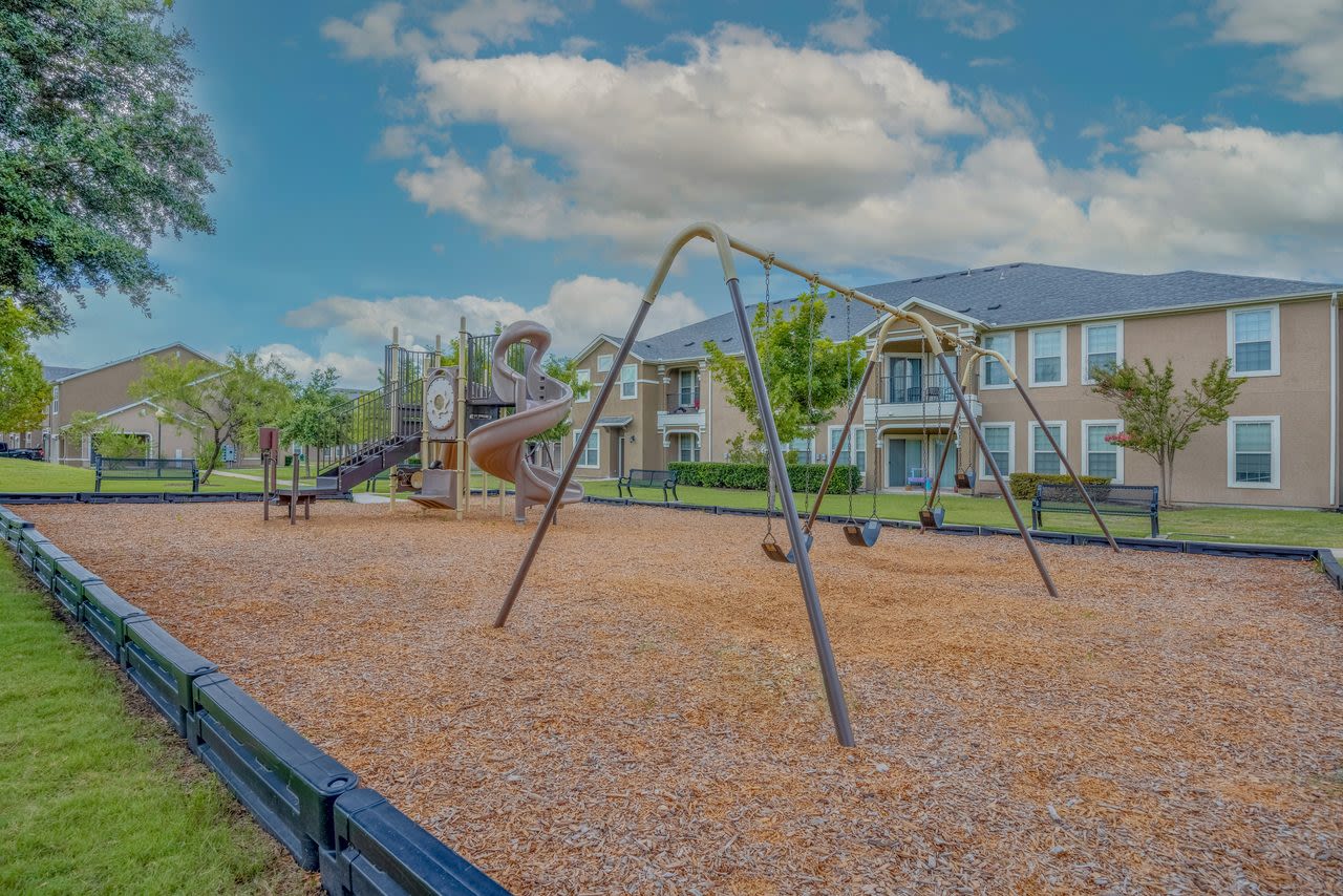 Century Stone Hill South Image 21