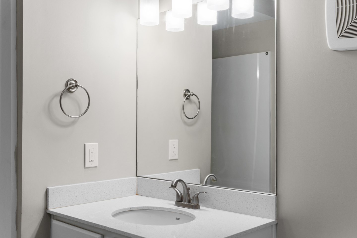 Clarksville Lofts Image 11