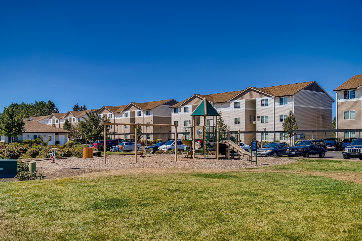 Fountain Village Apartment Homes Image 15