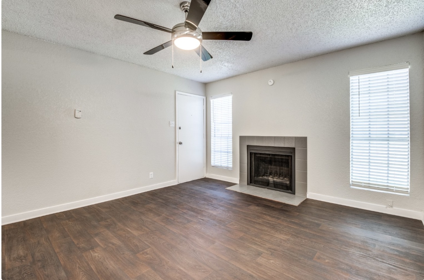 Bella Via Apartments Image 3